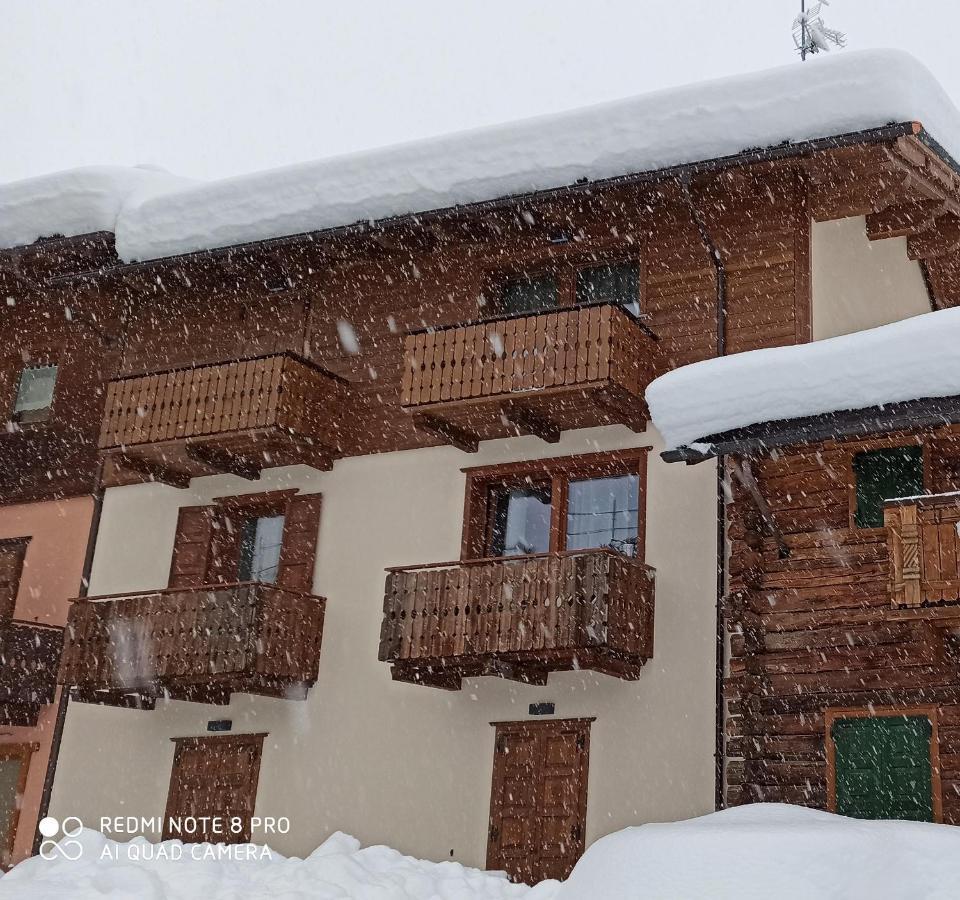 Appartamenti Rin Gemel Livigno Exteriör bild