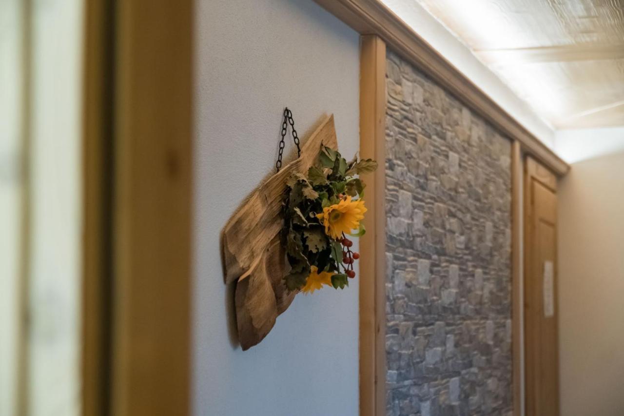 Appartamenti Rin Gemel Livigno Exteriör bild