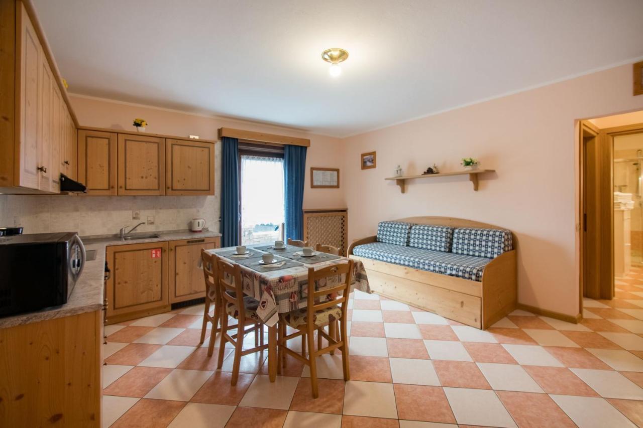 Appartamenti Rin Gemel Livigno Exteriör bild