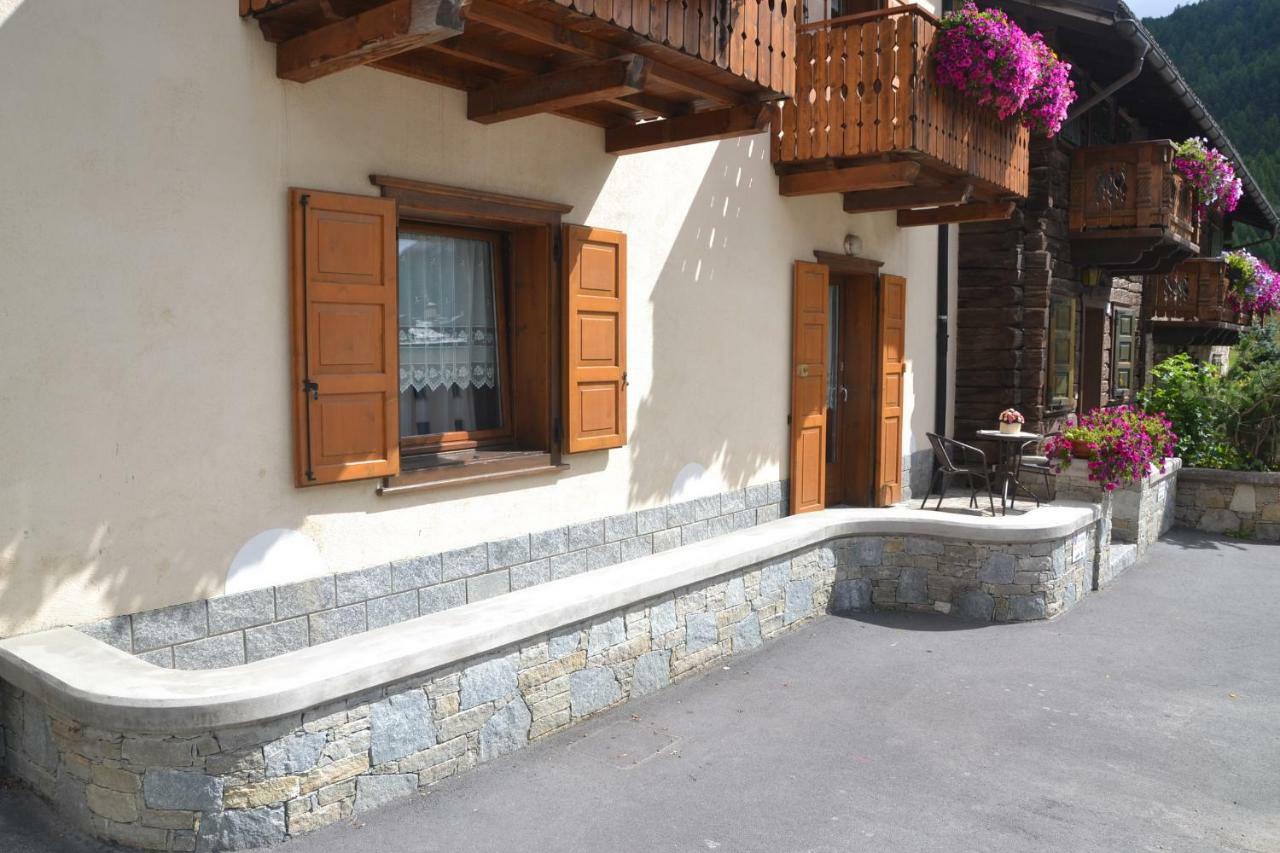 Appartamenti Rin Gemel Livigno Exteriör bild